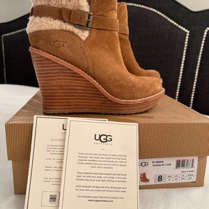 UGG Anais Shearling Wedge